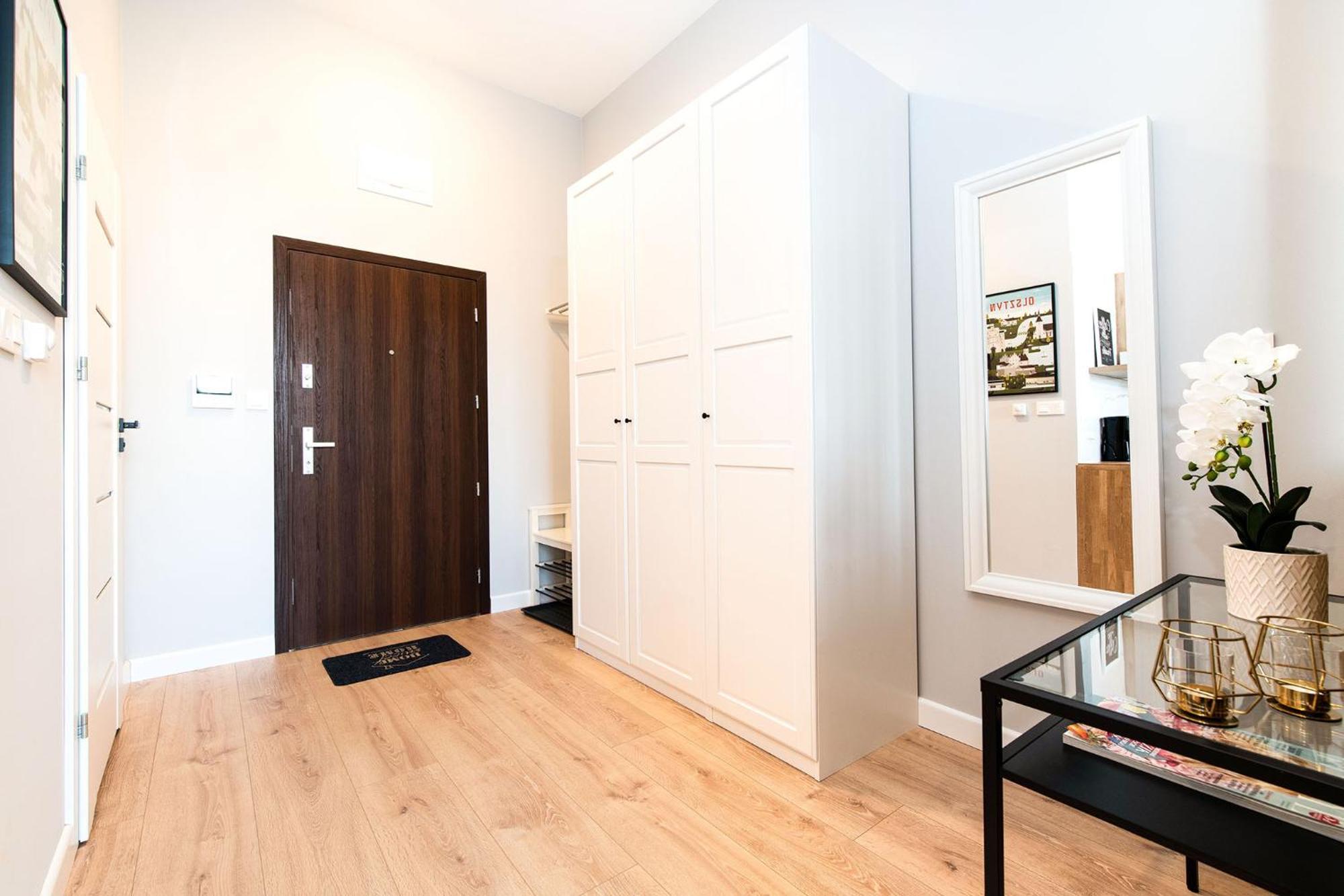 Apartment Ukiel Park 3 Przy Plazy Miejskiej - Free Parking,fv *